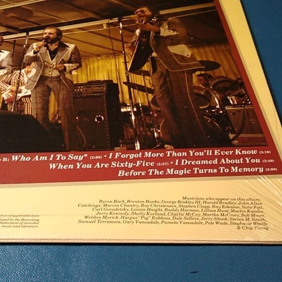The Statler Bros Vinyl Record On and Off The Record - Picture 5 of 9